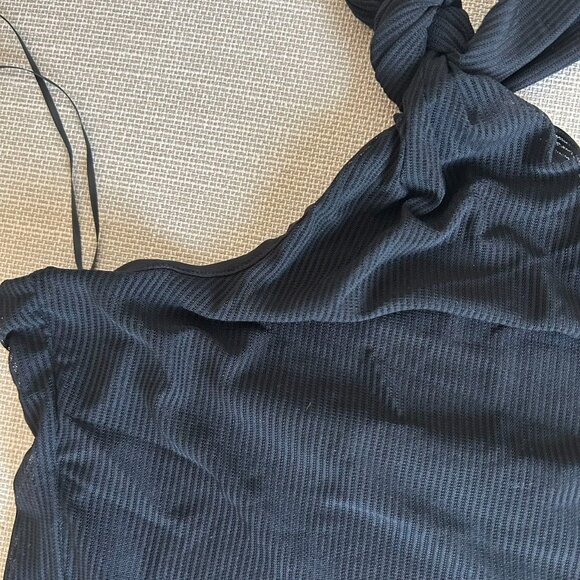 NWT Reformation Sophie Knit Top Sz4 Black - Picture 7 of 9